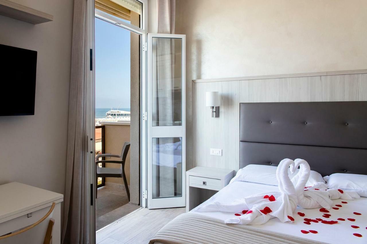 Hotel Biagi & Residence Lido di Camaiore Exterior photo